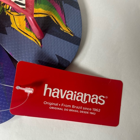 New NWT Havaianas Women's Disney Maleficent and Aurora from Flip Flops - Picture 8 of 9